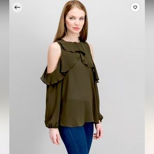 Gibson Latimer olive green ruffle cold shoulder blouse-NWOT’s